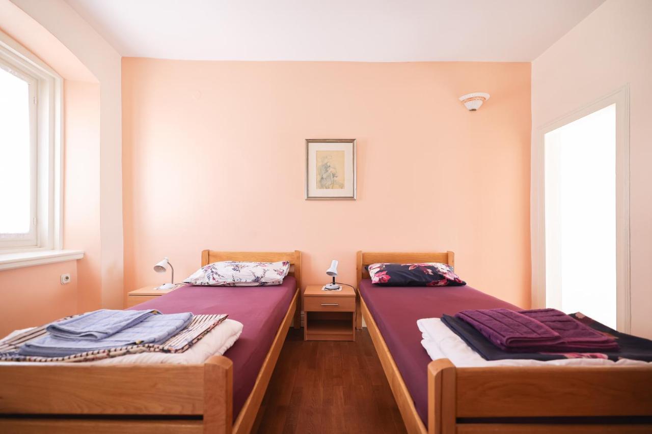 Two Bedroom Apartment In City Center Igor 자다르 외부 사진