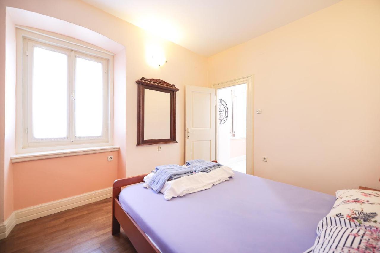 Two Bedroom Apartment In City Center Igor 자다르 외부 사진